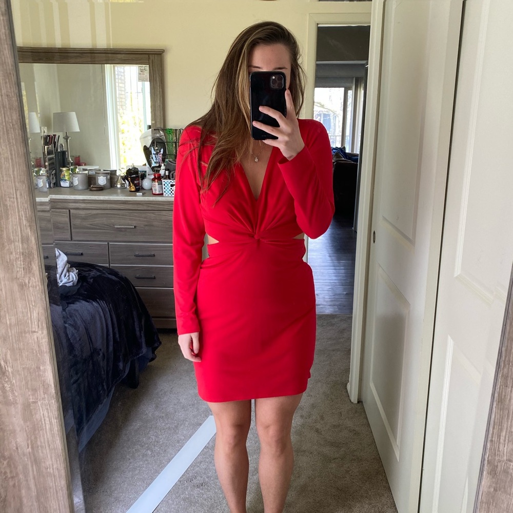 Red Express Long sleeve dress